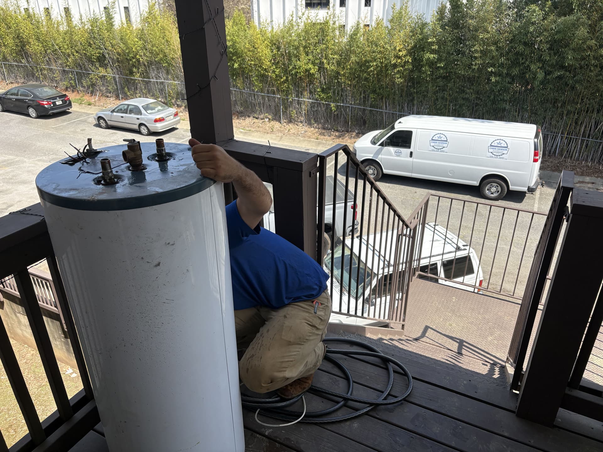 Gallery photos for Quick Water Heater Replacement in Third-Floor Apartment: Image #4